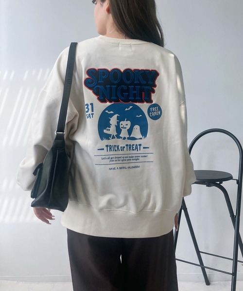 AS KNOW AS plus（アズノゥアズプラス）の「◇ワンポイントロゴ刺繍 おばけプリントオーバーサイズスウェットプルオーバー（スウェット・レディース・グリーン/スミクロ/キナリ/杢グレー/ホワイト系/ブラック系/アイボリー系/ブルー/ブラック系1/アイボリー系1/パープル系1/ベージュ系1・FREE）」の21枚目の写真