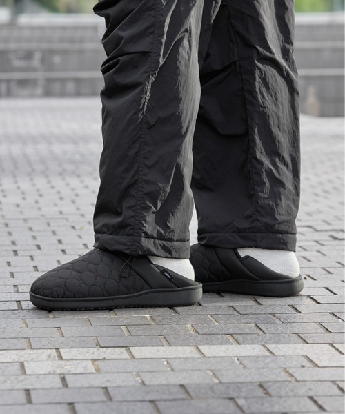 meltum(メルタム)の「QUILT MOC SHOES(サンダル・メンズ・ブラック・SMALL/MEDIUM/LARGE)」の9枚目の写真