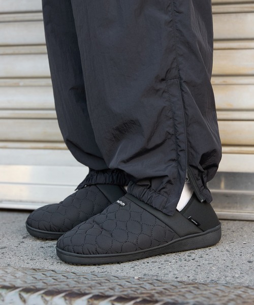 meltum(メルタム)の「QUILT MOC SHOES(サンダル・メンズ・ブラック・SMALL/MEDIUM/LARGE)」の11枚目の写真