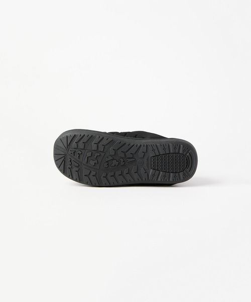 meltum(メルタム)の「QUILT MOC SHOES(サンダル・メンズ・ブラック・SMALL/MEDIUM/LARGE)」の16枚目の写真