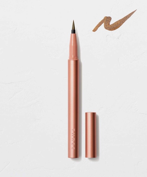 THREE（スリー）の「THREE ファントゥファンキーリキッドアイライナー