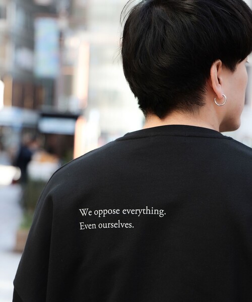TOKYO CULTUART by BEAMS(トウキョウカルチャートバイビームス)の「来夢来人(天久聖一) / 反対 BIG Sweat shirt(スウェット・メンズ・ブラック/ライトグレー・MEDIUM/X-LARGE/LARGE)」の9枚目の写真
