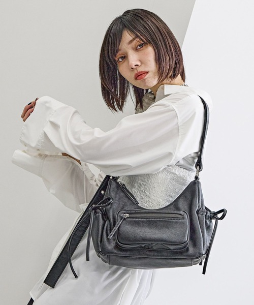 PAGEBOY（ページボーイ）の「ヴィンテージリボンポケットBAG（ショルダーバッグ・レディース・ブラウン/ブルー/グレー/ブラック・FREE）」の18枚目の写真