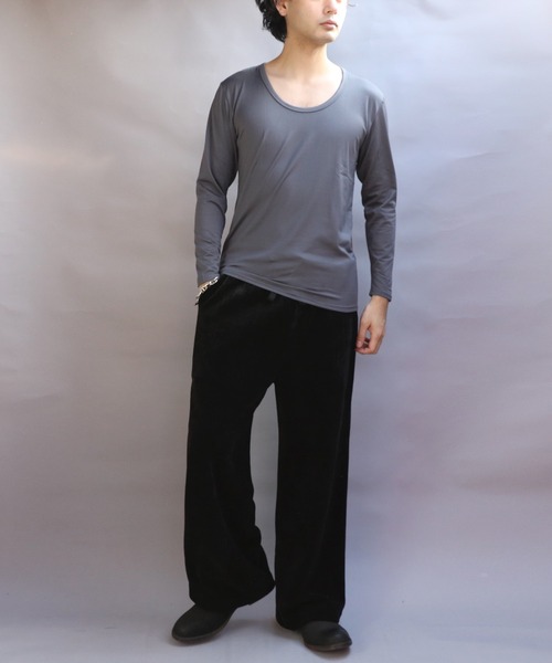 8(eight)(エイト)の「裏起毛ストレッチUネックロンT(Tシャツ/カットソー・メンズ・ネイビー/ホワイト/ブラック/チャコールグレー・SMALL/X-LARGE/MEDIUM/LARGE)」の12枚目の写真