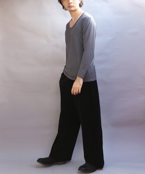 8(eight)(エイト)の「裏起毛ストレッチUネックロンT(Tシャツ/カットソー・メンズ・ネイビー/ホワイト/ブラック/チャコールグレー・SMALL/X-LARGE/MEDIUM/LARGE)」の16枚目の写真