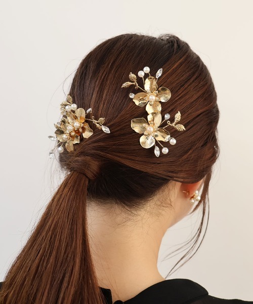 CEMONEMO(セモネモ)の「メタルフラワー Uピン ヘアコーム 3セット(ヘアピン・レディース・ゴールド・FREE)」の16枚目の写真