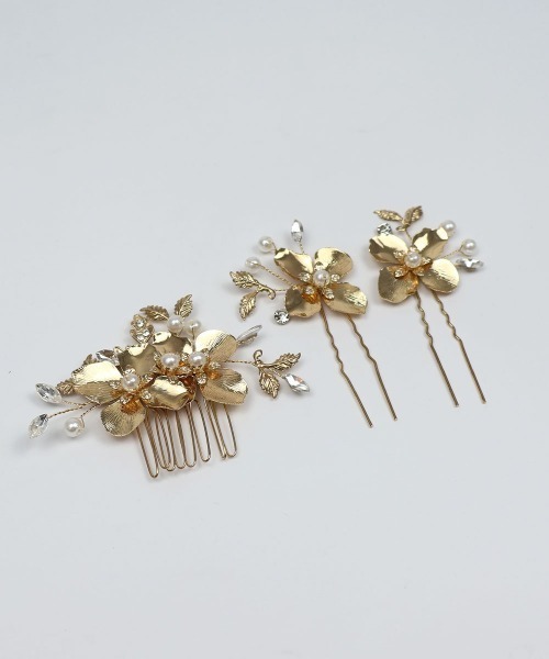 CEMONEMO(セモネモ)の「メタルフラワー Uピン ヘアコーム 3セット(ヘアピン・レディース・ゴールド・FREE)」の11枚目の写真