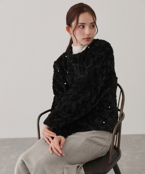 Jayro(ジャイロ)の「パール付きノーカラーファーコート(その他アウター・レディース・ブラック/グレー系その他・M)」の17枚目の写真
