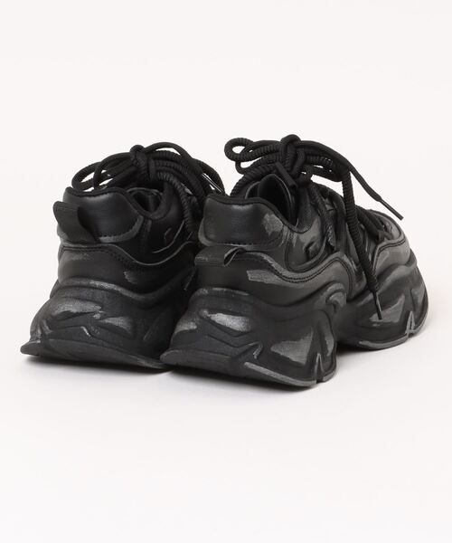 SVEC（シュベック）の「ボリュームソール ダットスニーカー（スニーカー・メンズ・ブラック/グレー・40/42/44）」の4枚目の写真