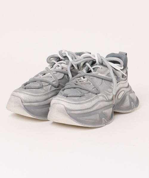 SVEC（シュベック）の「ボリュームソール ダットスニーカー（スニーカー・メンズ・ブラック/グレー・40/42/44）」の5枚目の写真