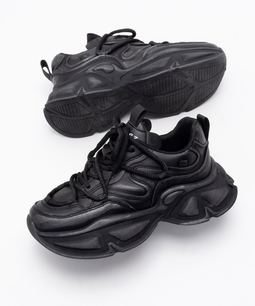 SVEC（シュベック）の「ボリュームソール ダットスニーカー（スニーカー・メンズ・ブラック/グレー・40/42/44）」の14枚目の写真