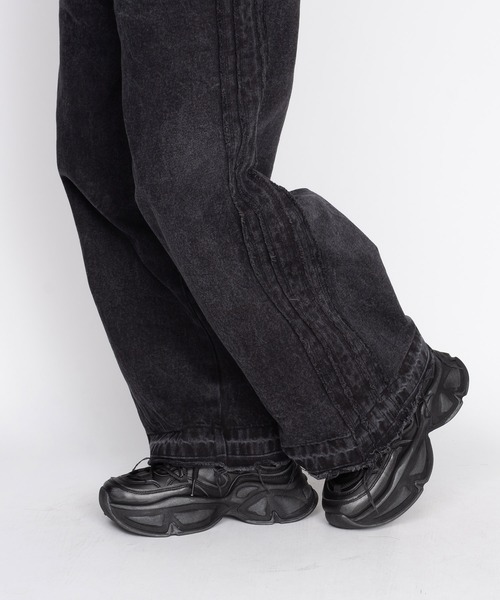 SVEC（シュベック）の「ボリュームソール ダットスニーカー（スニーカー・メンズ・ブラック/グレー・40/42/44）」の16枚目の写真