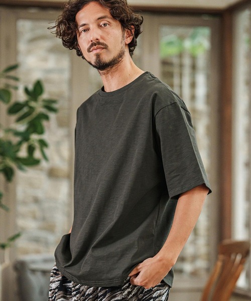 CAMBIO(カンビオ)の「mt9417- スラブTシャツ(Tシャツ/カットソー・メンズ・ホワイト/チャコール/ブラック/ライトベージュ・S/M/L)」の4枚目の写真