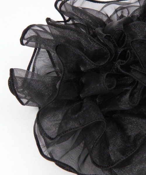 studio CLIP（スタディオクリップ）の「シアーフリルシュシュ（シュシュ・レディース・アイボリー/ブラック/ブラウン・FREE）」の4枚目の写真