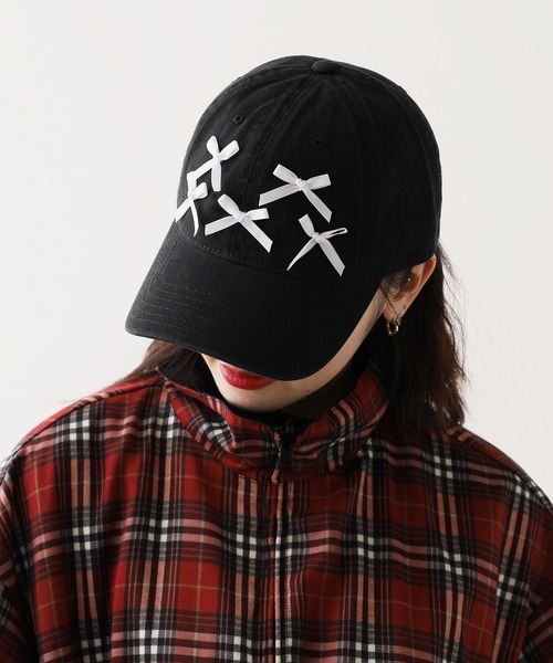 ROOPTOKYO（ループトウキョウ）の「Front Ribbon Cap 6 Panel Cap / フロント リボン キャップ 6パネルキャップ（キャップ・レディース・ホワイト/ブラウン/レッド/ダークグリーン/ブルー/ブラック/カーキ・FREE）」の2枚目の写真