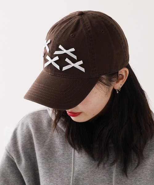ROOPTOKYO（ループトウキョウ）の「Front Ribbon Cap 6 Panel Cap / フロント リボン キャップ 6パネルキャップ（キャップ・レディース・ホワイト/ブラウン/レッド/ダークグリーン/ブルー/ブラック/カーキ・FREE）」の19枚目の写真