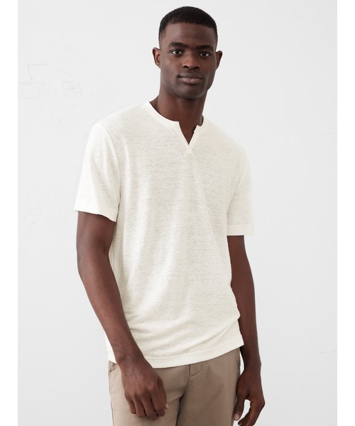 BANANA REPUBLIC FACTORY STORE(バナナリパブリック ファクトリーストア)の「BANANA REPUBLIC FACTORY STORE リネンブレンドTシャツ(Tシャツ/カットソー・メンズ・ブルー/ホワイト/ベージュ/ネイビー/ベージュ系その他・S/M/L/XL)」の2枚目の写真