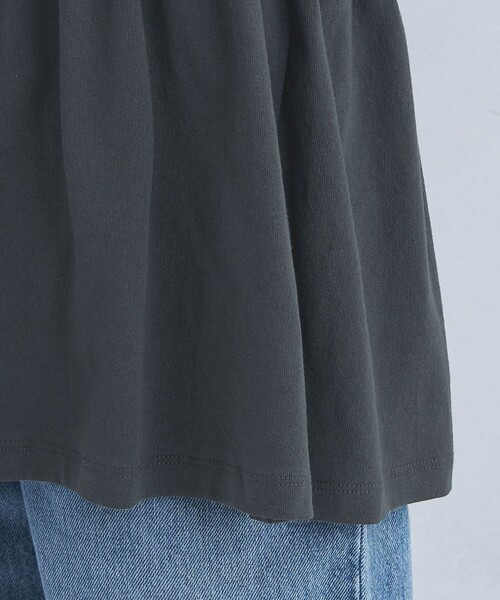 Russell Athletic（ラッセルアスレティック）の「【別注】＜RUSSELL ATHLETIC＞シャーリング プリント Tシャツ（Tシャツ/カットソー・レディース・オフホワイト/ブラック/ライトブルー・FREE）」の19枚目の写真