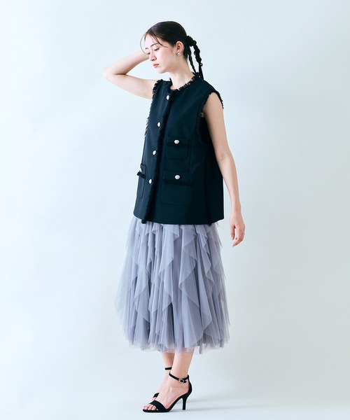 Audie a Muses（オーディアミューズ）の「スラブツイードフリンジジレ（ベスト・レディース・ブラック/オフホワイト/ベージュ・42/38）」の22枚目の写真
