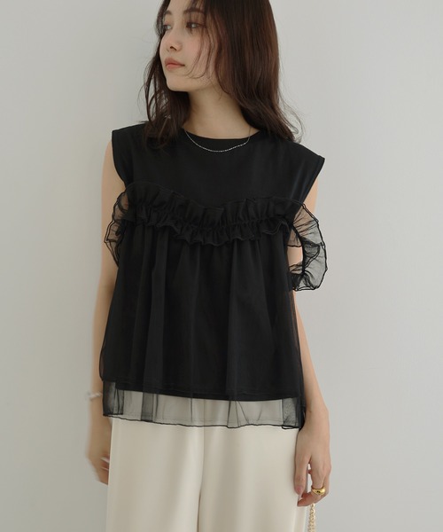 Freesia by andme(フリージアバイアンドミー)の「ビスチェ風チュールドッキングノースリーブトップス(Tシャツ/カットソー・レディース・オフホワイト/ブラック/チャコールグレー・M)」の6枚目の写真