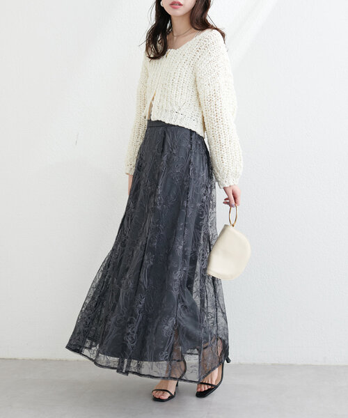 natural couture(ナチュラルクチュール)の「刺繍チュールフレアスカート(スカート・レディース・ピンク/サックスブルー/ブラック/ライトベージュ・FREE)」の7枚目の写真