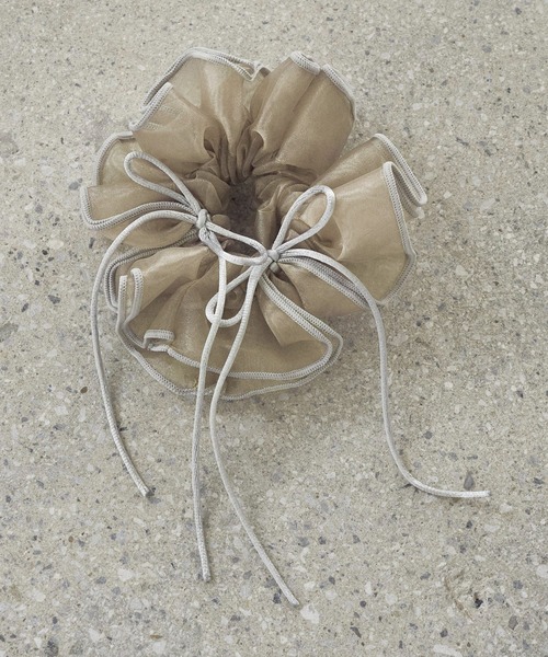 GOLDY（ゴールディ）の「リボン ハング パイピング シュシュ（シュシュ・レディース・オフホワイト/ライトブラウン/ブラック/ワイン/ベージュ・FREE）」の15枚目の写真