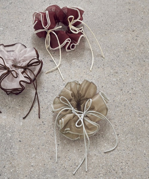 GOLDY（ゴールディ）の「リボン ハング パイピング シュシュ（シュシュ・レディース・オフホワイト/ライトブラウン/ブラック/ワイン/ベージュ・FREE）」の20枚目の写真