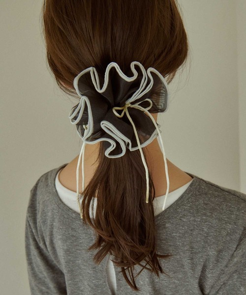 GOLDY（ゴールディ）の「リボン ハング パイピング シュシュ（シュシュ・レディース・オフホワイト/ライトブラウン/ブラック/ワイン/ベージュ・FREE）」の11枚目の写真