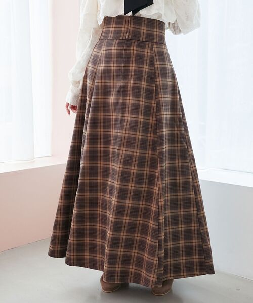 MAJESTIC LEGON（マジェスティックレゴン）の「バックレースアップフレアスカート（スカート・レディース・ホワイト系その他2/グレー/オフホワイト/ブラック系その他3/ブラック系その他2/ブラック/ブラック系その他/ホワイト系その他/グレー系その他/アイボリー/ホワイト系その他3/A/ダークブラウン/ブラウン/ブラウン系その他2/ホワイト系その他4/B/ブラウン系その他5・MEDIUM/SMALL）」の19枚目の写真