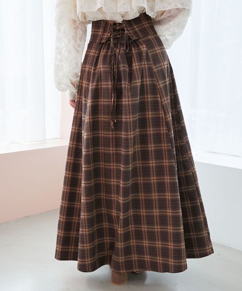 MAJESTIC LEGON（マジェスティックレゴン）の「バックレースアップフレアスカート（スカート・レディース・ホワイト系その他2/グレー/オフホワイト/ブラック系その他3/ブラック系その他2/ブラック/ブラック系その他/ホワイト系その他/グレー系その他/アイボリー/ホワイト系その他3/A/ダークブラウン/ブラウン/ブラウン系その他2/ホワイト系その他4/B/ブラウン系その他5・MEDIUM/SMALL）」の20枚目の写真