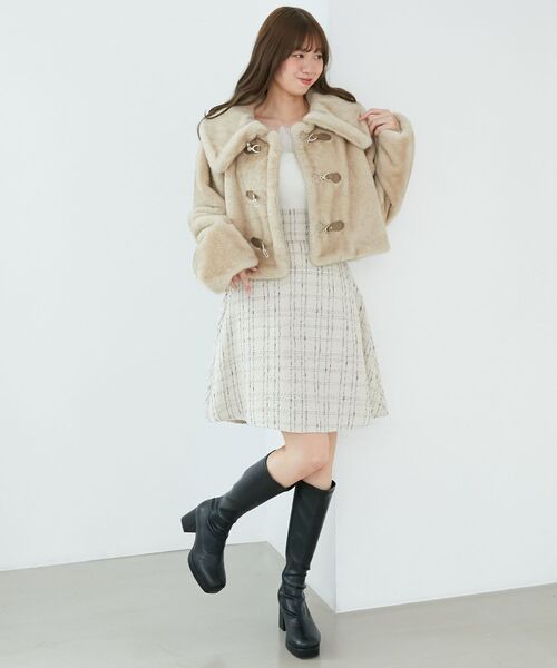 MAJESTIC LEGON（マジェスティックレゴン）の「バックレースアップフレアスカート（スカート・レディース・ホワイト系その他2/グレー/オフホワイト/ブラック系その他3/ブラック系その他2/ブラック/ブラック系その他/ホワイト系その他/グレー系その他/アイボリー/ホワイト系その他3/A/ダークブラウン/ブラウン/ブラウン系その他2/ホワイト系その他4/B/ブラウン系その他5・MEDIUM/SMALL）」の22枚目の写真