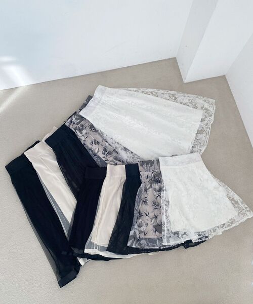 MAJESTIC LEGON(マジェスティックレゴン)の「【丈が選べる/スタイルアップが叶う】バックレースアップフレアスカート(スカート・レディース・ホワイト系その他2/グレー/オフホワイト/ブラック系その他3/ブラック系その他2/ブラック/ブラック系その他/ホワイト系その他/グレー系その他/アイボリー/ホワイト系その他3/A/ダークブラウン/ブラウン/ブラウン系その他2/ホワイト系その他4/B/ブラウン系その他5・MEDIUM/SMALL)」の22枚目の写真