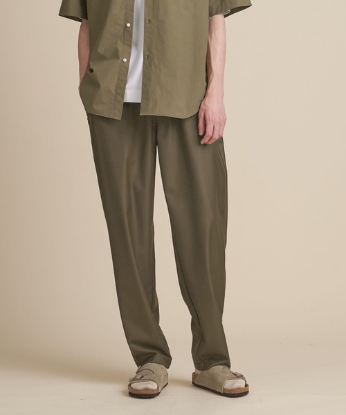 UNITED ARROWS(ユナイテッドアローズ)の「【マルチサイズ】ドレープ オールギャザー テーパード イージーパンツ -セットアップ対応-(その他パンツ・メンズ・ベージュ/ブラウン/ネイビー/オリーブ/ブラック/ダークグレー・マルチサイズ)」の5枚目の写真