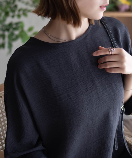 NAVY(ネイビー)の「nAvy SARARI ウェーブバックタックプルオーバー(シャツ/ブラウス・レディース・チャコールグレー/セージグリーン/ブルー・M/L)」の6枚目の写真