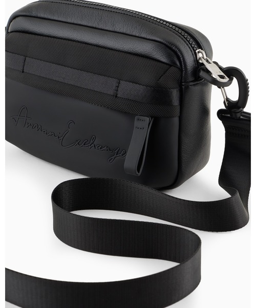 超希少　レア　GIORGIO ARMANI ショルダーバッグ　白　網目 セール】【A|X アルマーニ エクスチェンジ】シグネチャーロゴ