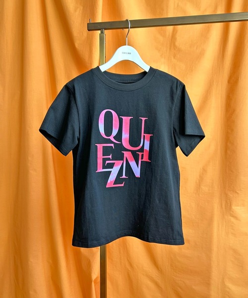 LHELBIE(レルビエ)の「温感プリントTシャツ(Tシャツ/カットソー・レディース・チャコールグレー/オフホワイト/ブラック・M)」の1枚目の写真
