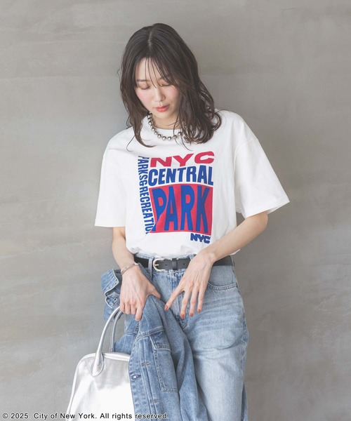 GLOBAL WORK（グローバルワーク）の「NYC＊プリントT半袖/329191（Tシャツ/カットソー・レディース・オフホワイト/チャコールグレー・MEDIUM/X-LARGE）」の3枚目の写真