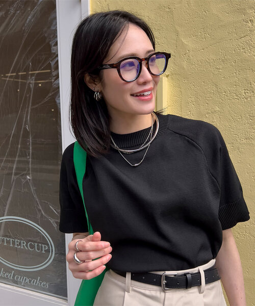 KOBE LETTUCE（コウベレタス）の「[ 春名亜美さんセレクト ]選べるフレームファッショングラス（サングラス・レディース・ブラウン系/ブラック×ブルー/ブラック×ブラック/ブラック系1/ブラック系・FREE）」の5枚目の写真