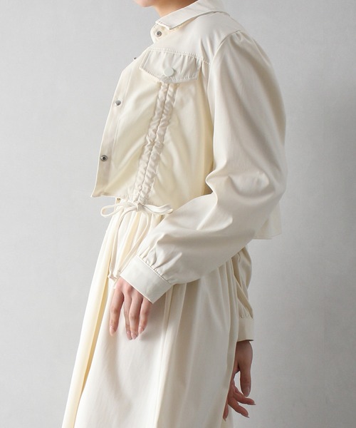 SpRay（スプレイ）の「シャーリングジャケットｘキャミワンピース（ワンピース・レディース・ブラック/アイボリー/ベージュ・FREE）」の4枚目の写真