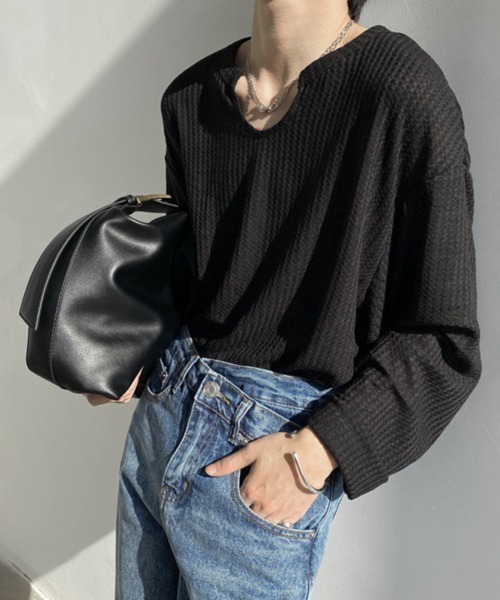 CERCA(チェルカ)の「【NOWLE】ワッフル デザイン ミニ Uネック 無地 ロンT(Tシャツ/カットソー・メンズ・グレー/ホワイト/ブラック・LARGE/MEDIUM/X-LARGE)」の3枚目の写真