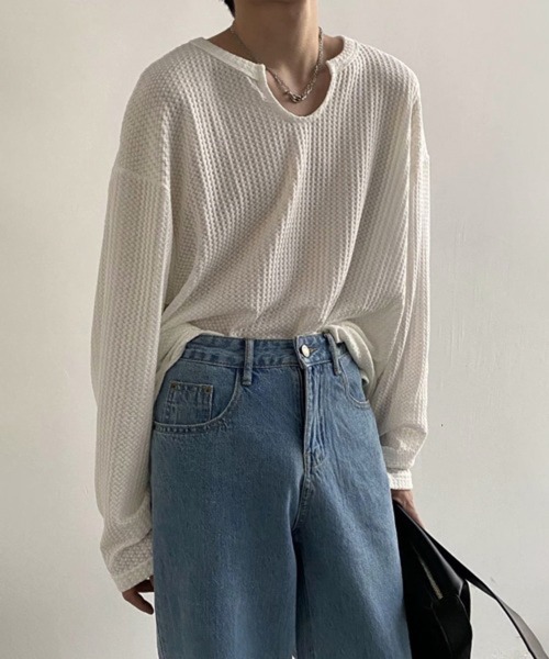 CERCA(チェルカ)の「【NOWLE】ワッフル デザイン ミニ Uネック 無地 ロンT(Tシャツ/カットソー・メンズ・グレー/ホワイト/ブラック・LARGE/MEDIUM/X-LARGE)」の13枚目の写真