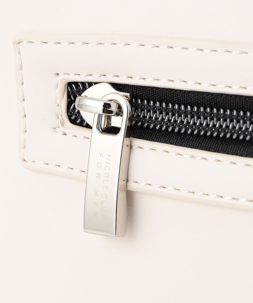 NICOLE CLUB FOR MEN(ニコルクラブフォーメン)の「トラペゾイド 2WAYミニショルダーバッグ(ショルダーバッグ・メンズ・ネイビー/ベージュ/ブラック・FREE)」の11枚目の写真