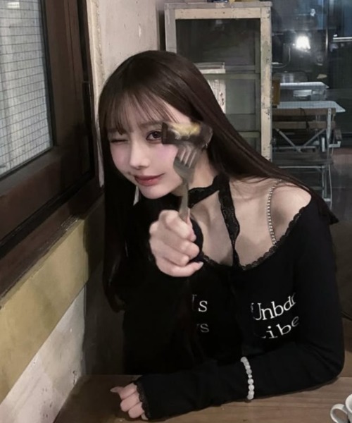 Lae(レイ)の「レースストラップロゴトップス(Tシャツ/カットソー・レディース・ホワイト/ブラック・SMALL/MEDIUM/LARGE)」の10枚目の写真