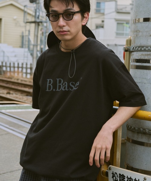 BROKEN BASE（ブロークンベース）の「B.BASE Tシャツ　ボーダーアソート（Tシャツ/カットソー・メンズ・ピンク系/グリーン系/ブラック系/ネイビー/オフホワイト/グレー系/アイボリー/レッド系・SMALL/MEDIUM/LARGE）」の4枚目の写真