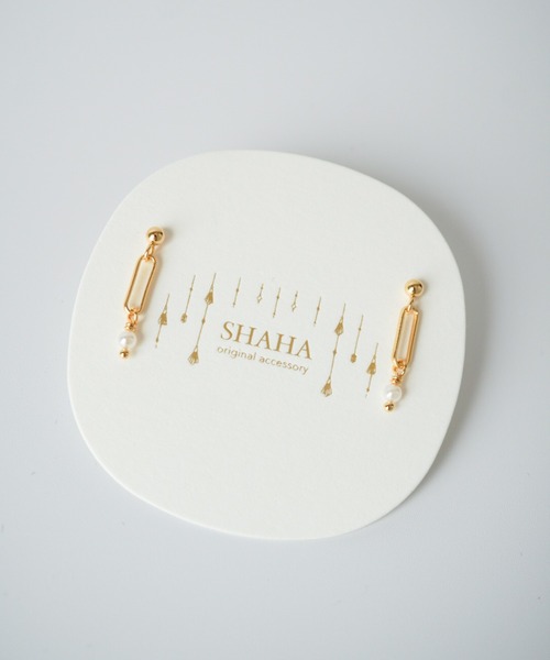 tone(トーン)の「【SHAHA】《SHAHA》スタイリッシュな金具とあこや真珠のサージカルステンレスピアス/シンプル/上品/パール/アコヤ/pearl(MA)(ピアス(両耳用)・レディース・その他1/その他2・FREE)」の1枚目の写真