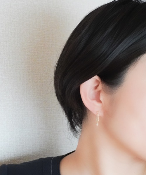 tone(トーン)の「【SHAHA】《SHAHA》スタイリッシュな金具とあこや真珠のサージカルステンレスピアス/シンプル/上品/パール/アコヤ/pearl(MA)(ピアス(両耳用)・レディース・その他1/その他2・FREE)」の8枚目の写真