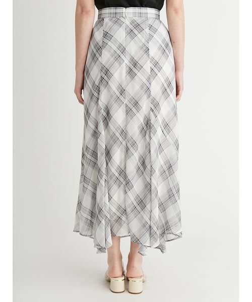 CELFORD(セルフォード)の「シアーチェックナロースカート(スカート・レディース・ダークネイビー/ホワイト/ベージュ・38/36)」の5枚目の写真