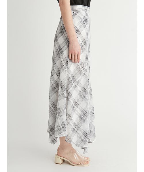 CELFORD(セルフォード)の「シアーチェックナロースカート(スカート・レディース・ダークネイビー/ホワイト/ベージュ・38/36)」の6枚目の写真