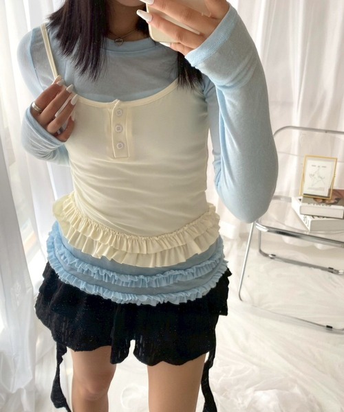 merrylatte(メリーラテ)の「【2点セット】フリルレイヤードトップス(その他トップス・レディース・グレー/ライトブルー・MEDIUM/FREE)」の5枚目の写真
