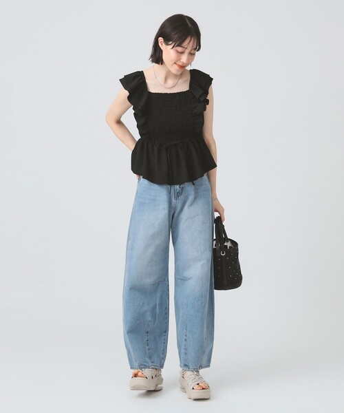 Ray BEAMS（レイビームス）の「シャーリング ヨーク ラッフル スリーブ ブラウス（シャツ/ブラウス・レディース・ブラック/サックスブルー/ホワイト・ONE SIZE）」の22枚目の写真